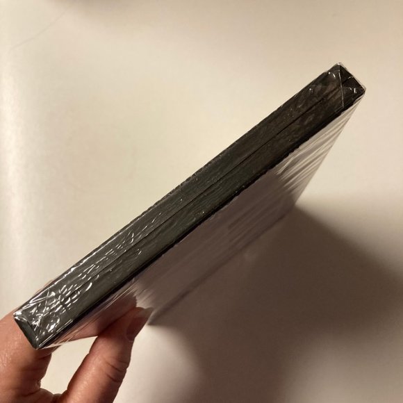 The Big Bang Theory: Holiday Episodes - DVD - Picture 6 of 7